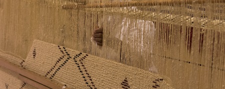  carpet with traditional techniques on a loom