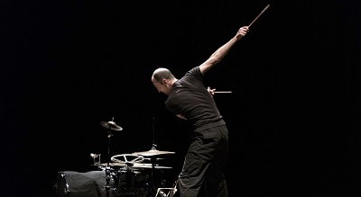 27 giugno ore 11.30 e 16 Teatro Vittoria Roberto Dani 