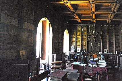 Castello di Pralormo bibliotecaph.FBdiP