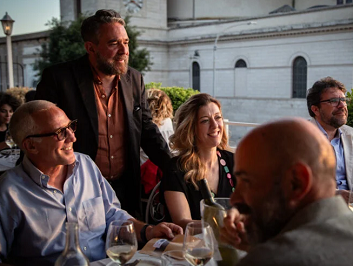 Fabio Gizzi e Laura Pinelli tra gli ospiti 1