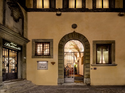 ingresso hotel botticelli